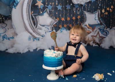 Cake Smash 1st birthday party idea